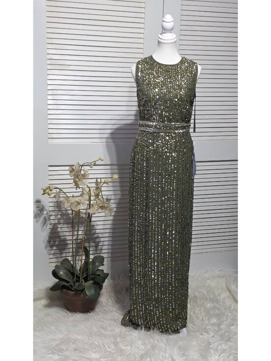 Mac Duggal Dresses & Skirts - NWT Mac Duggal Women's Olive Sequined High Neck Sleeveless Column Gown Sz 4 3897
